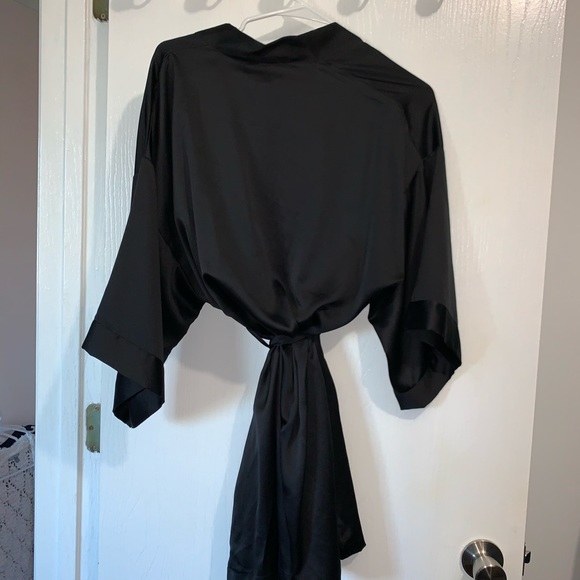 Victoria’s Secret Robe - Picture 3 of 6